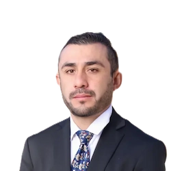 Lic. Carlos Robles Nava